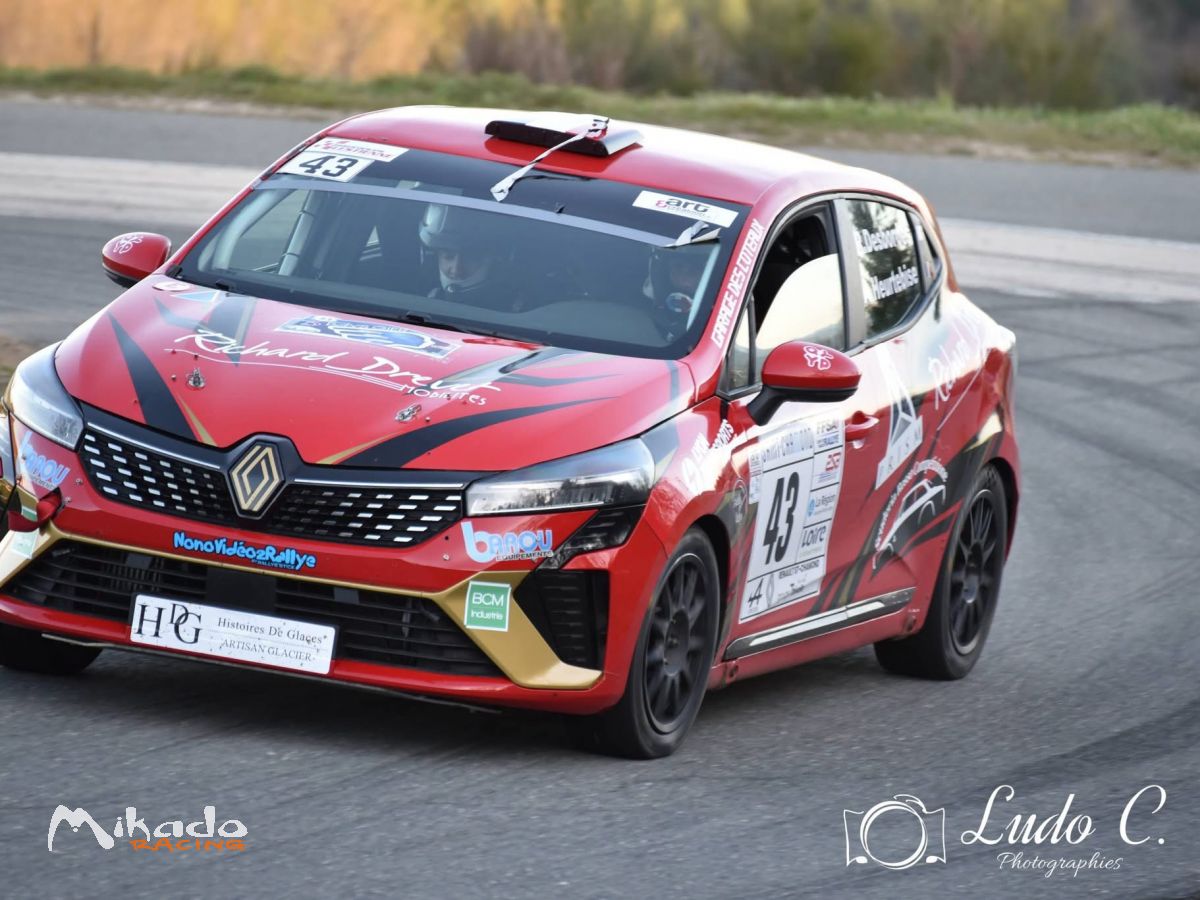 Clio rally5 – photo 1 sur 2
