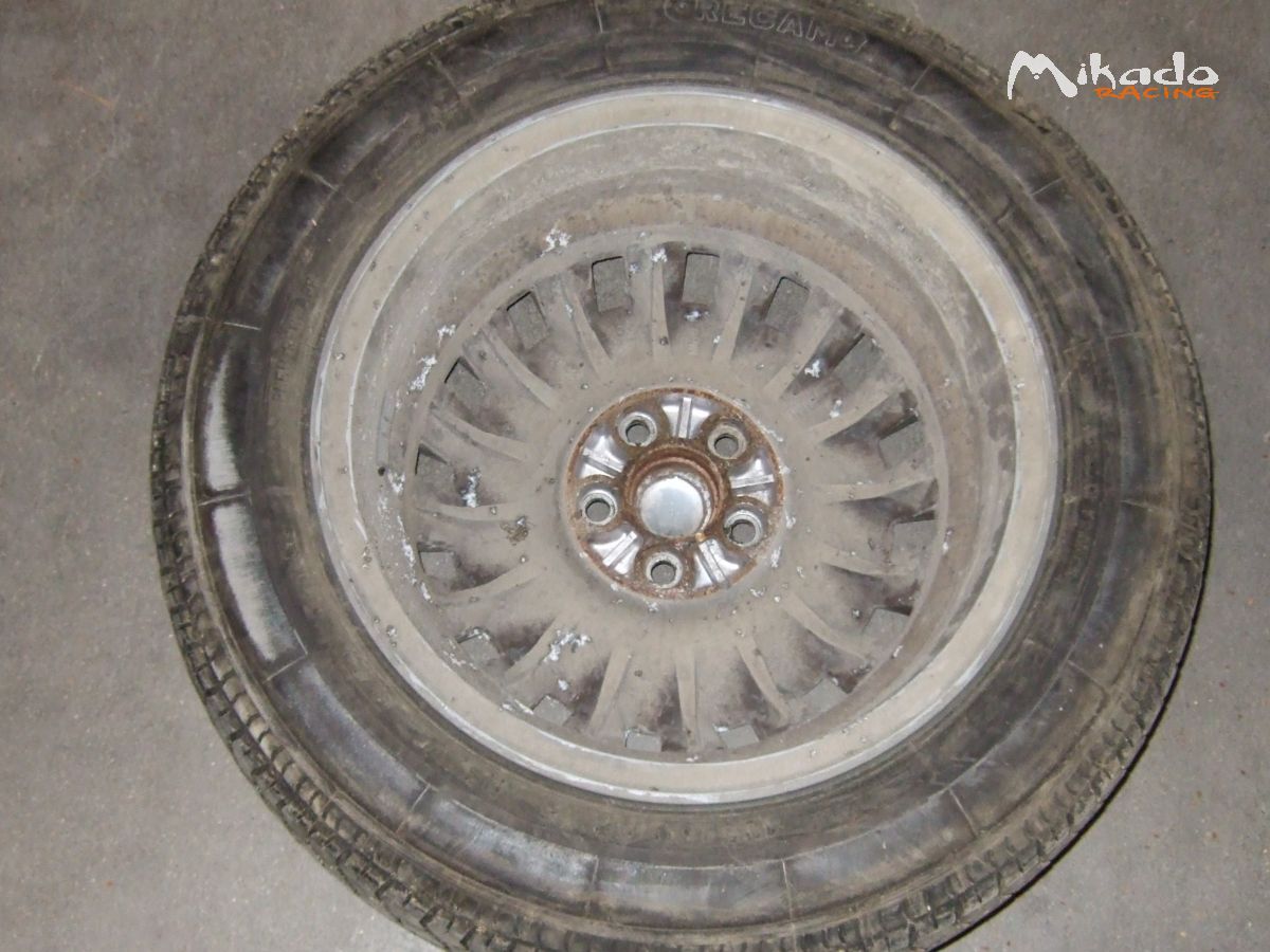 Une roue + une jante de GTV 6 Alfa Campagnolo – photo 2 sur 2