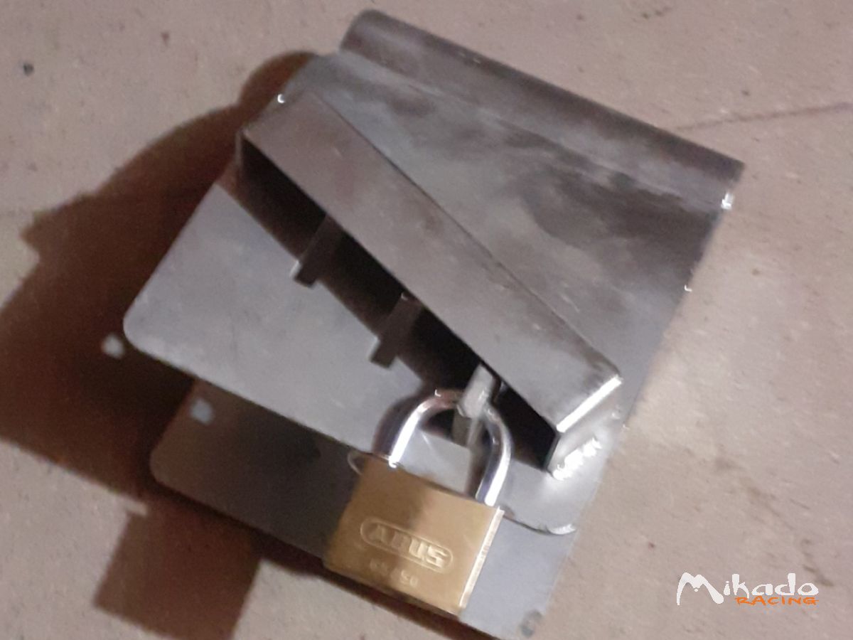 ANTIVOL TÊTE DE REMORQUE – photo 2 sur 2
