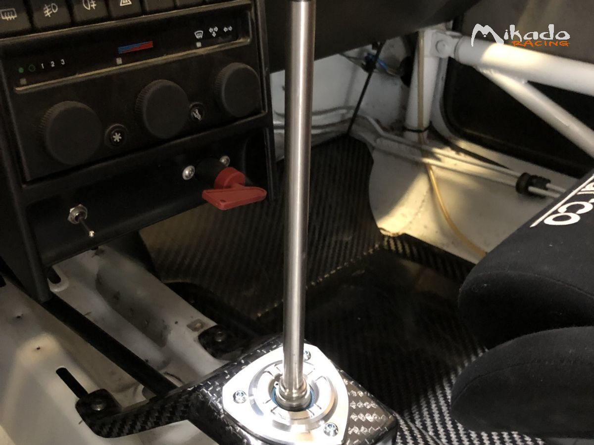 commande de boîte en carbone Groupe A Lancia delta HF intégrale – photo 2 sur 2