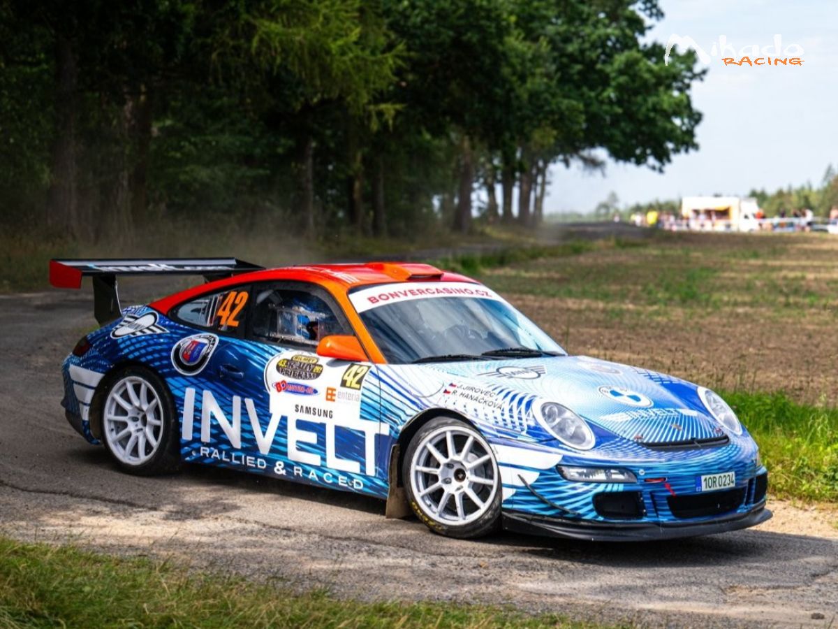 Porsche 997.1 GT3 Rally Car – photo 8 sur 10