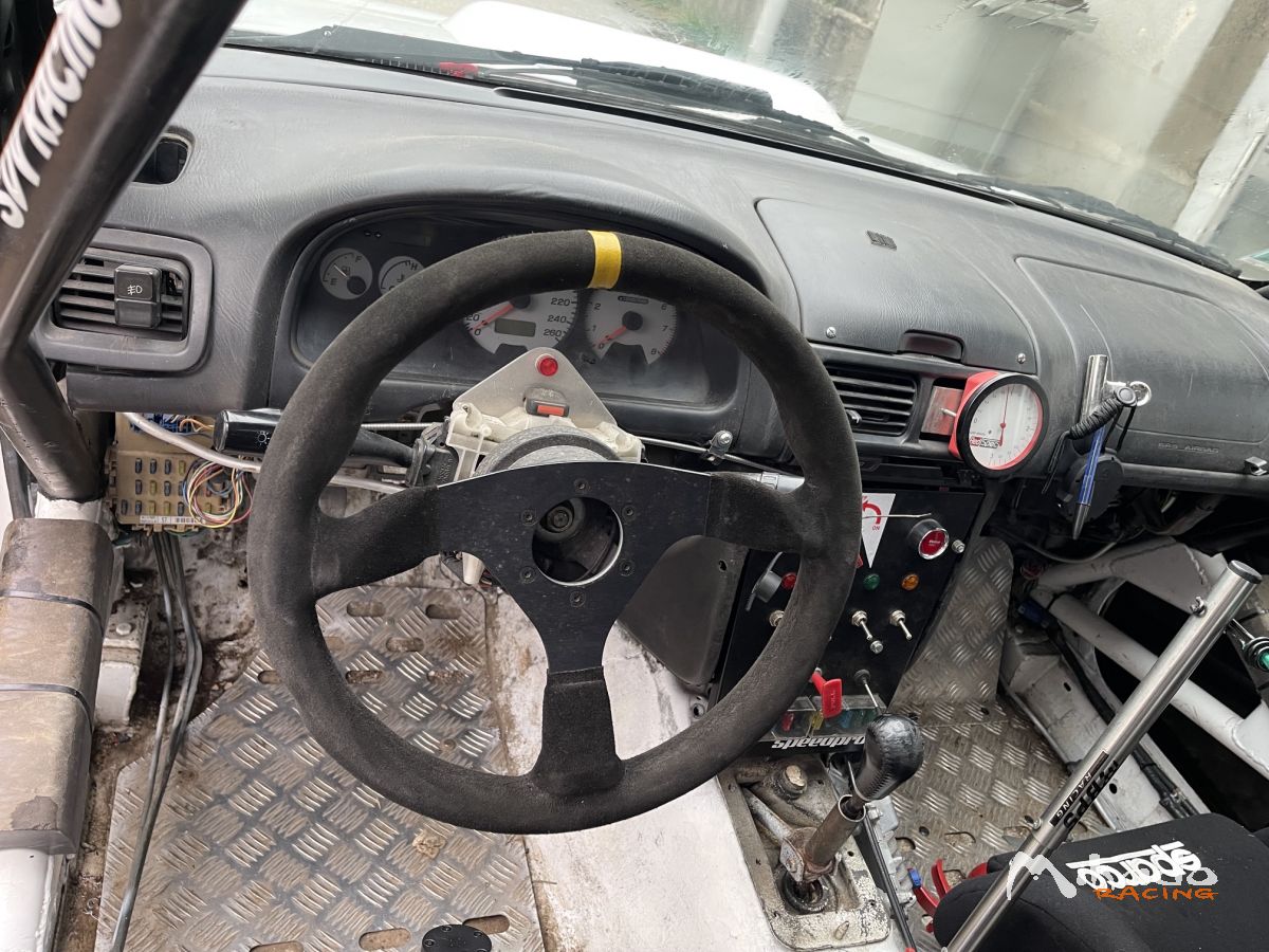 SUBARU IMPREZA GT TURBO – photo 5 sur 9