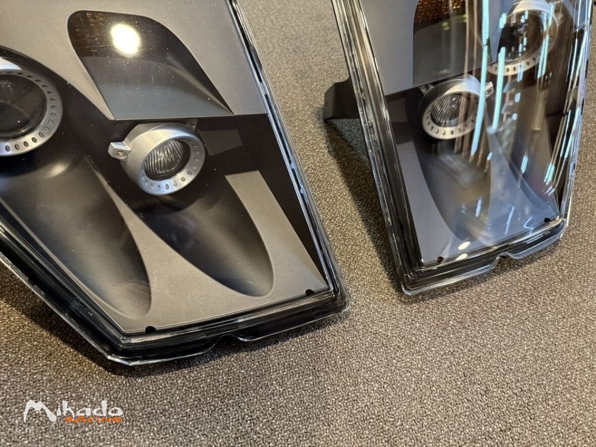 Lamborghini Murcielago Headlamps L&R – photo 1 sur 2