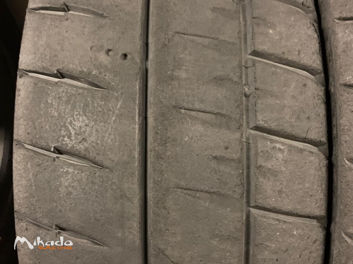 Pneus Michelin 20/65 18 Pouces H31 40kms d'ES – photo 2 sur 9