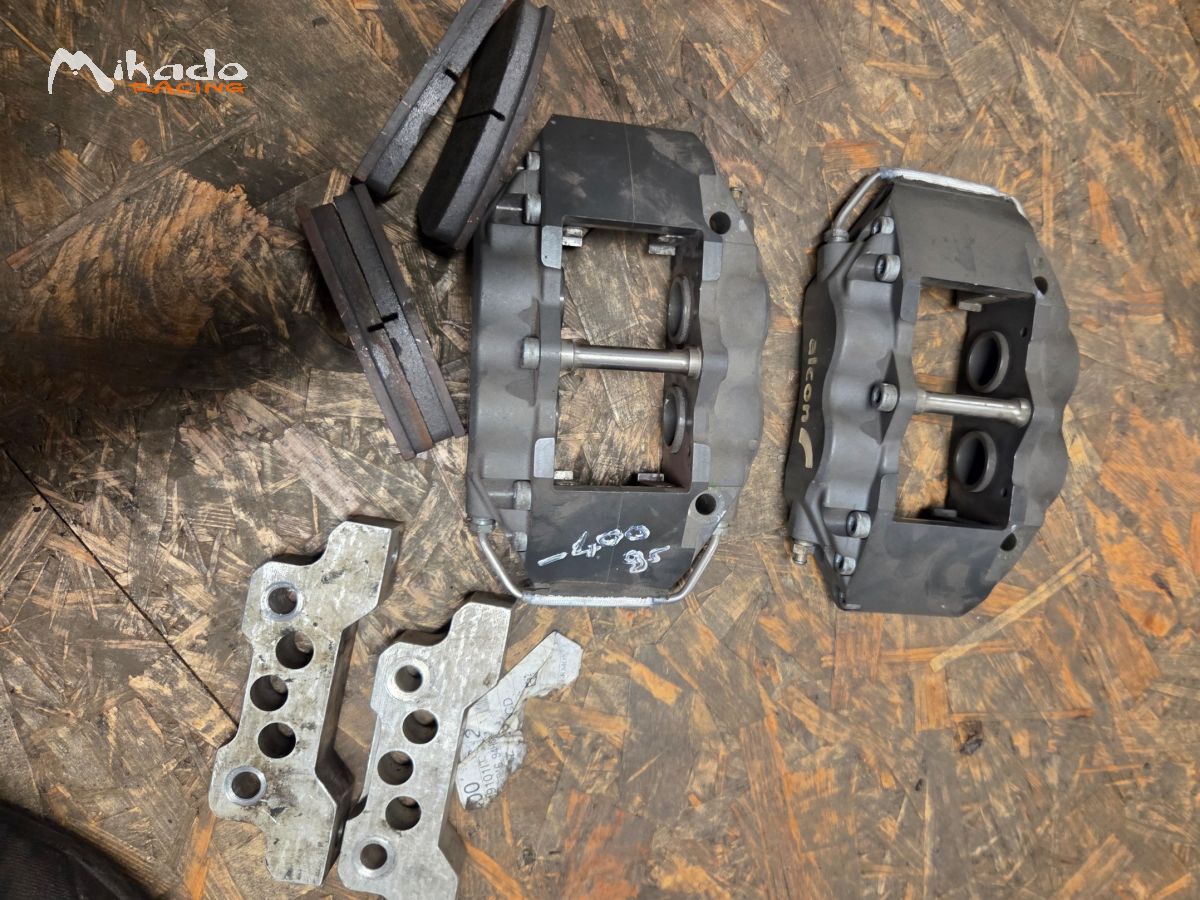 ETRIERS ALCON ETAT NEUF – photo 2 sur 2