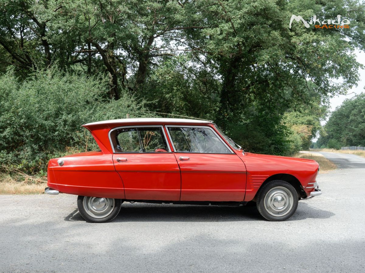 Citroen AMI 6 Berline – photo 2 sur 10