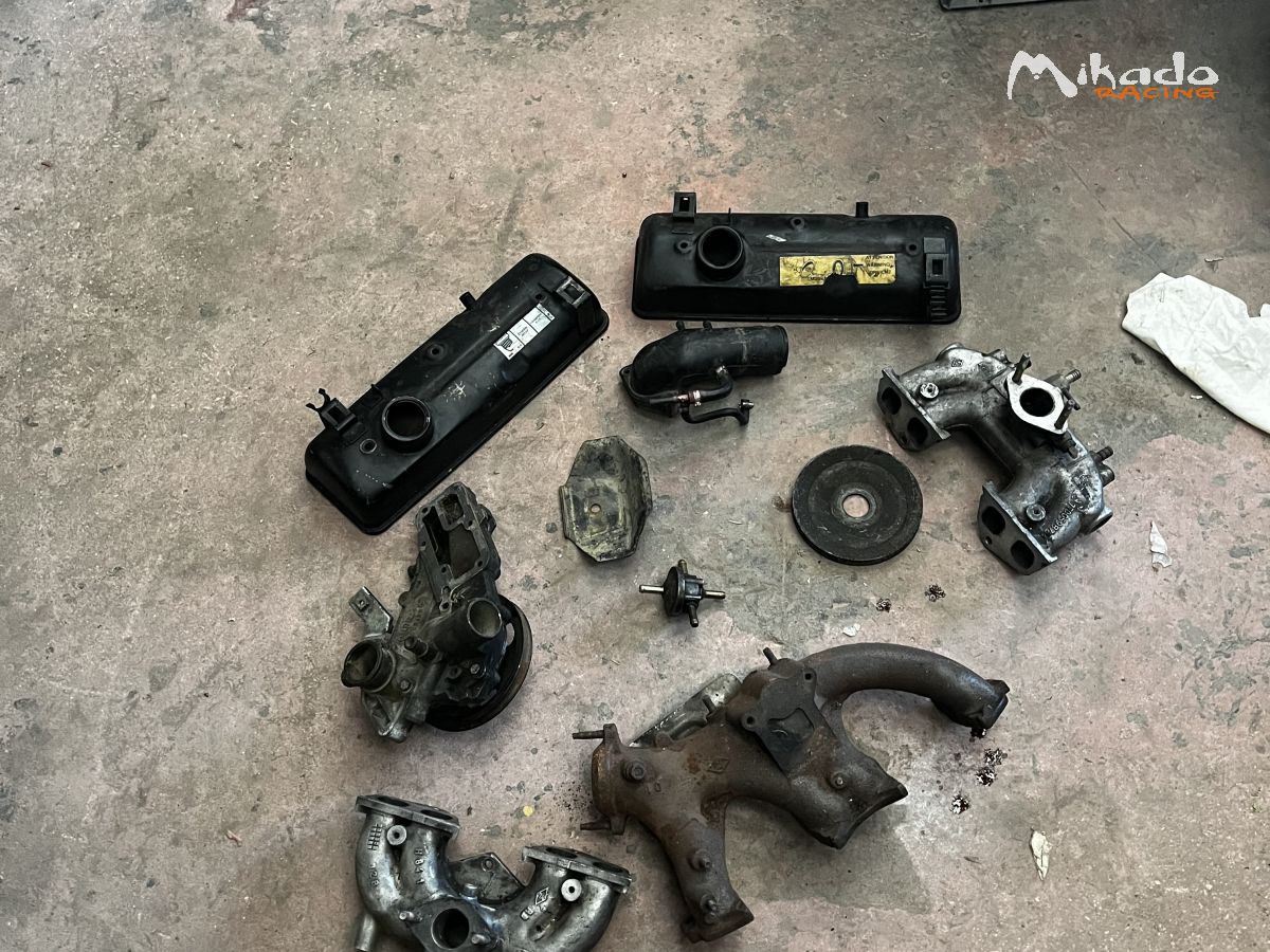 Vend pièces de R11 turbo – photo 1 sur 7
