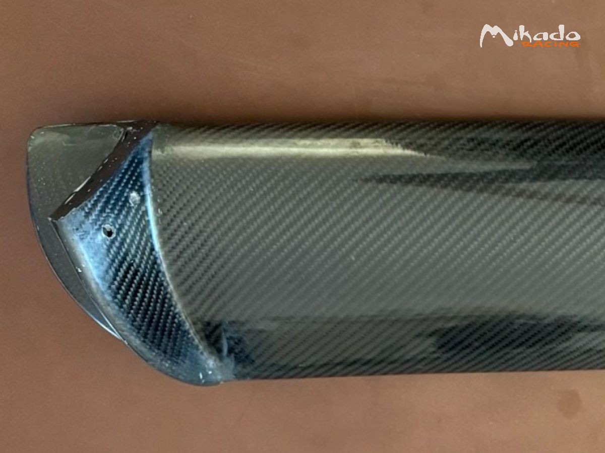 Aileron Carbone Saxo F2000 – photo 1 sur 3