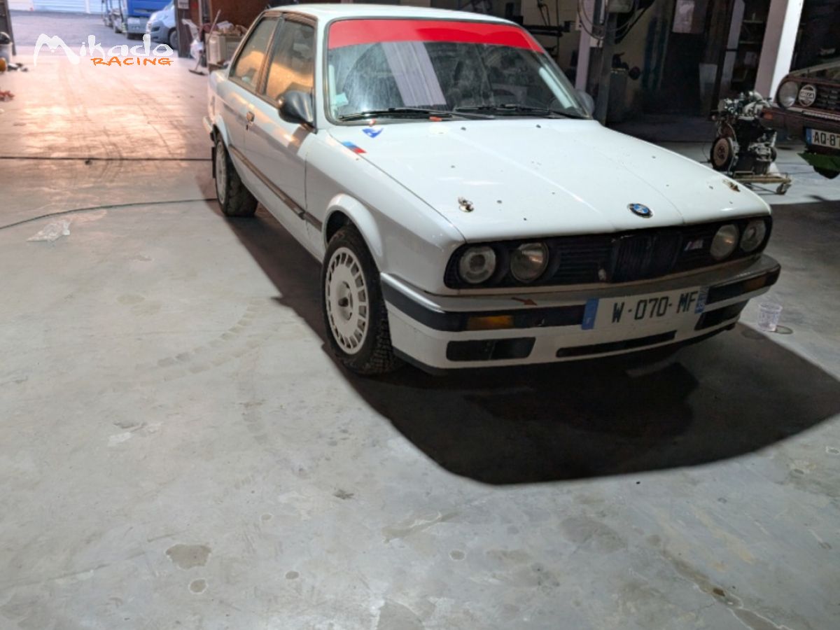 Bmw 325i – photo 2 sur 2