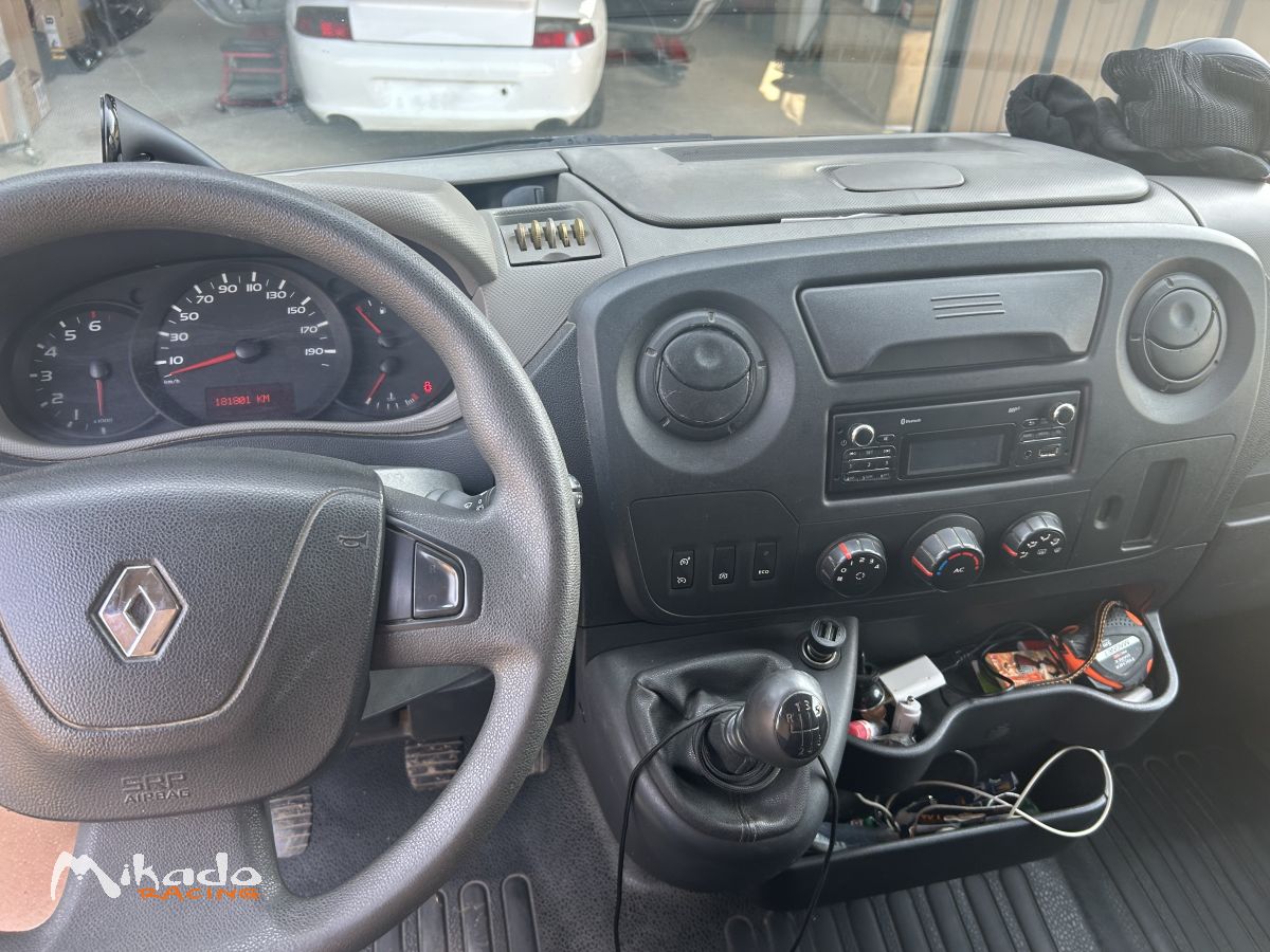 RENAULT MASTER DCI 165CV L3H2 – photo 3 sur 6