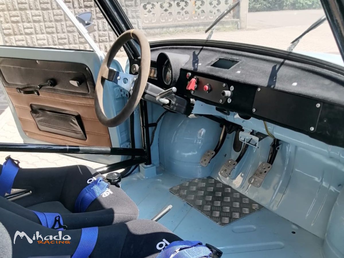 TRABANT GUPPO A – photo 4 sur 5