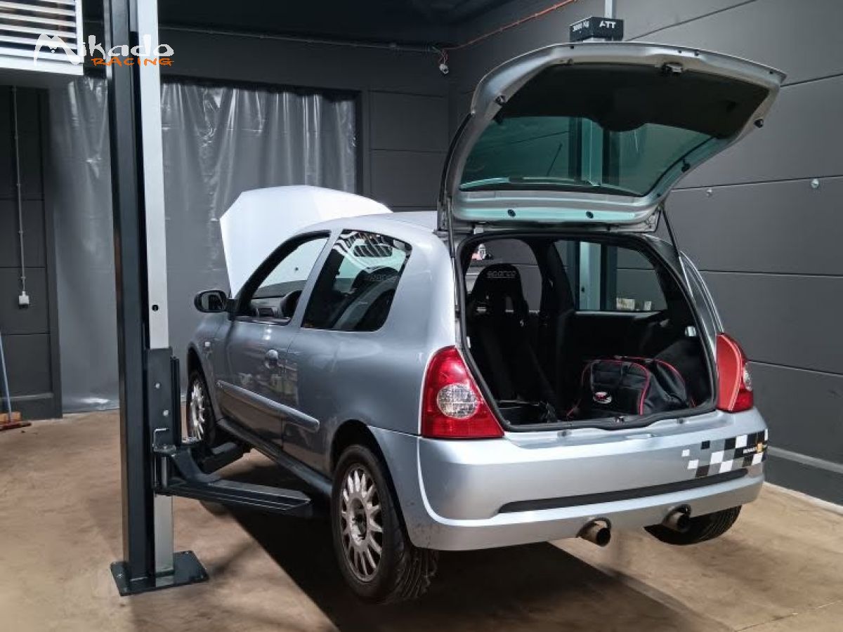 Clio 2 rs track tool – photo 4 sur 5