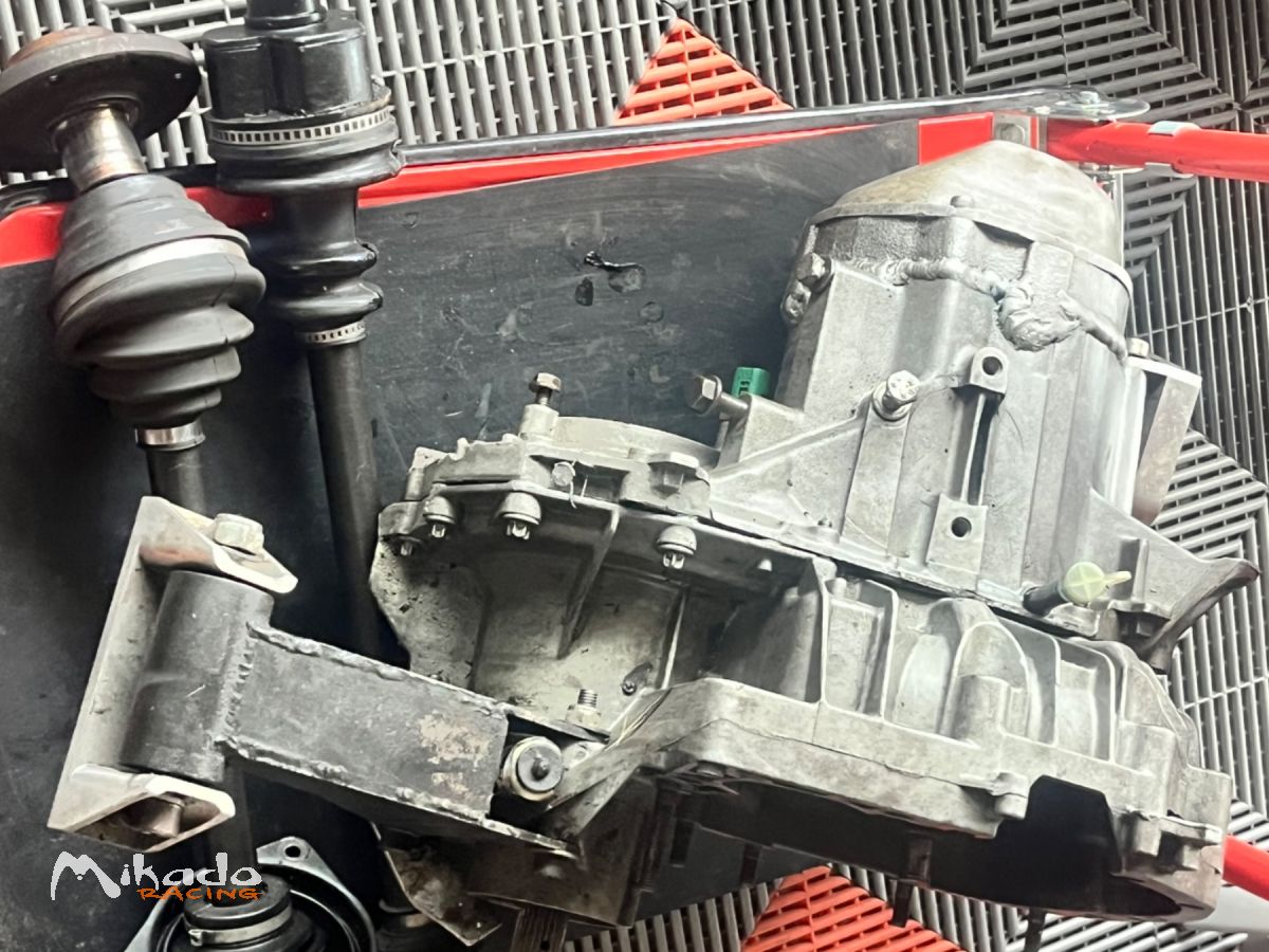 Boîte JC5 crabot complète avec supports grA et transmissions