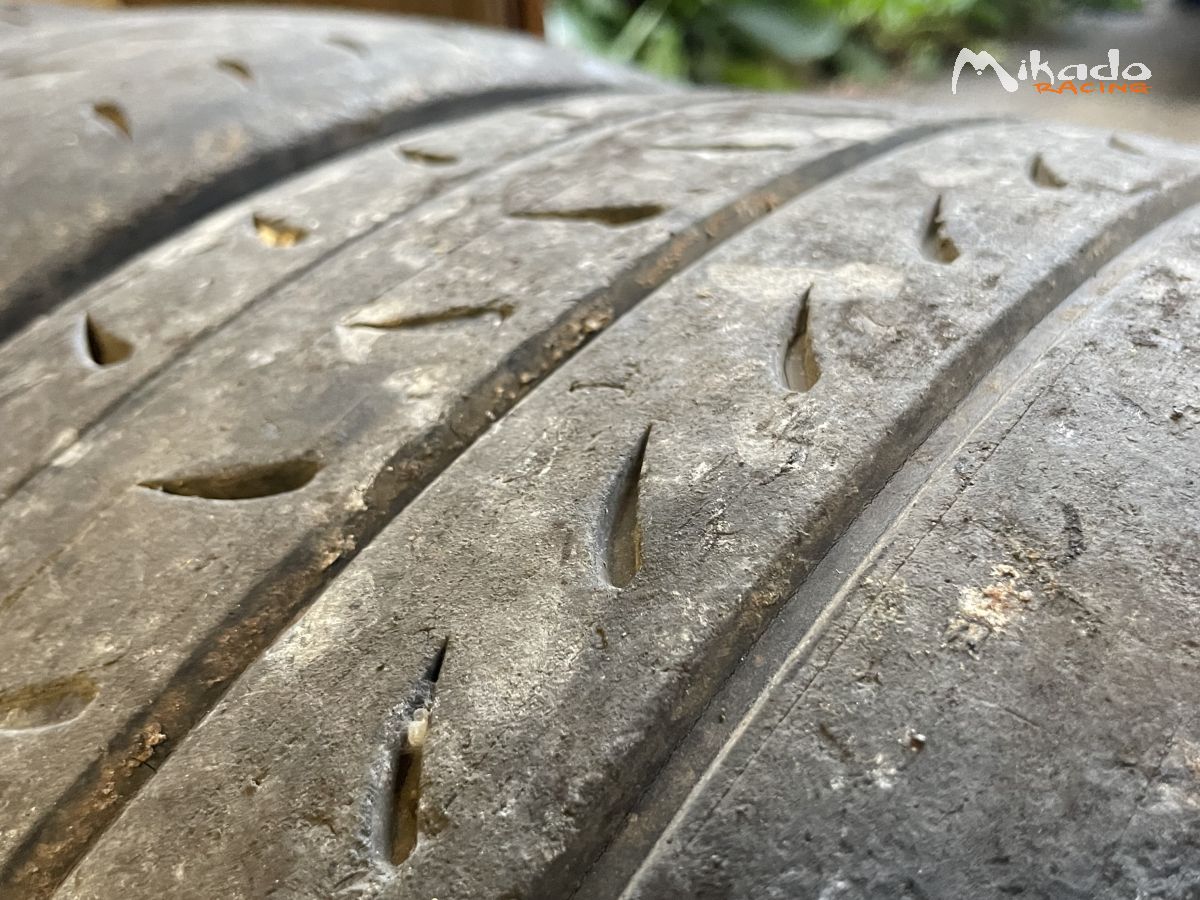 lot 4 pneus rallye en 16 pouces – photo 4 sur 5