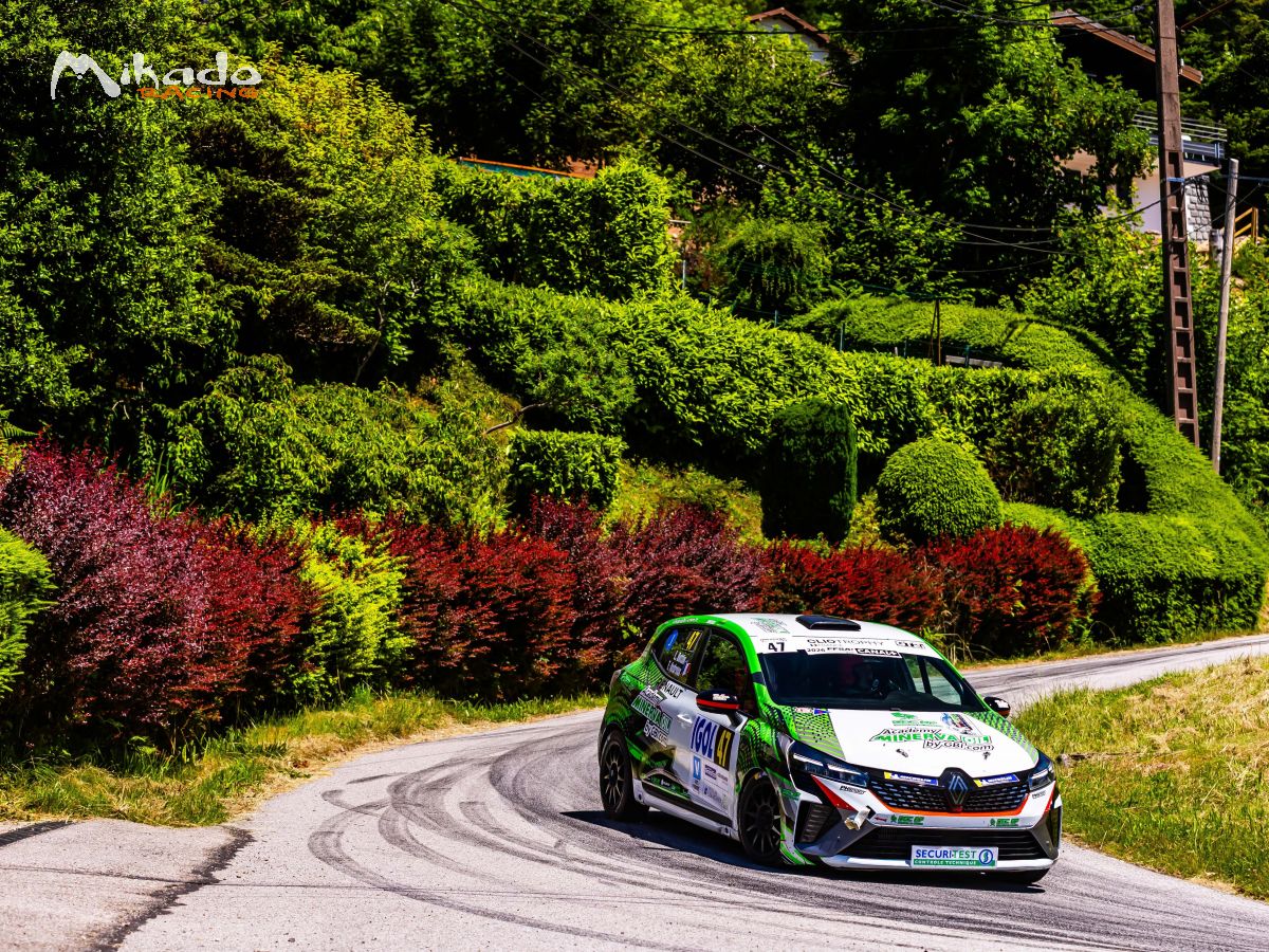RENAULT CLIO RALLY5 / RC5 – PHASE 2 – CHÂSSIS 610 – photo 6 sur 6