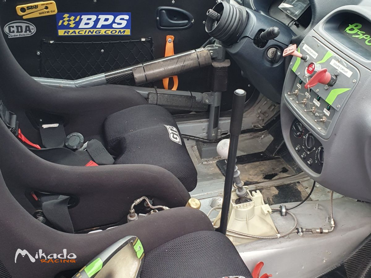 Clio 2 rs – photo 4 sur 7