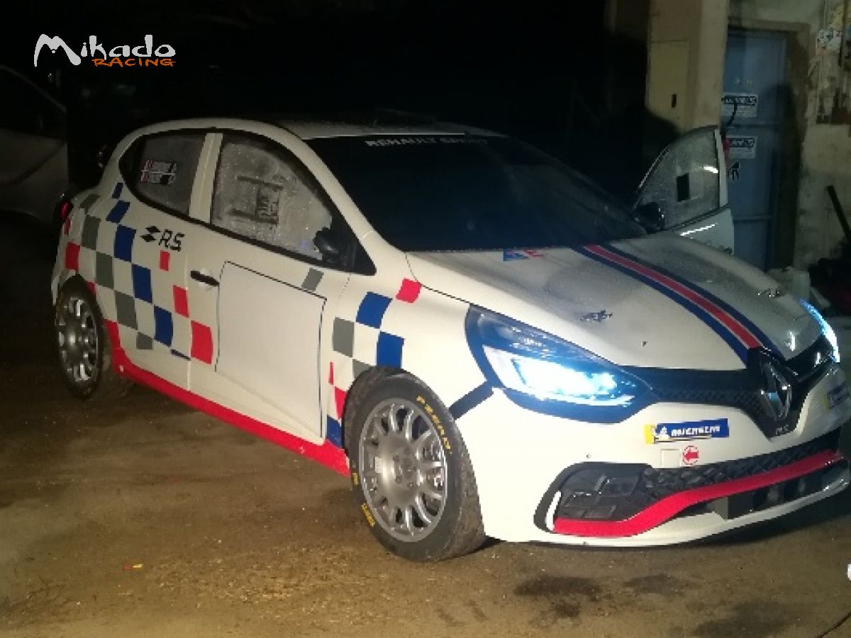 Clio 4 r3t – photo 2 sur 3