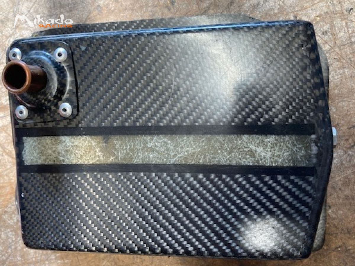 BOITE A VAPEUR HUILE CARBONE TBE – photo 1 sur 3