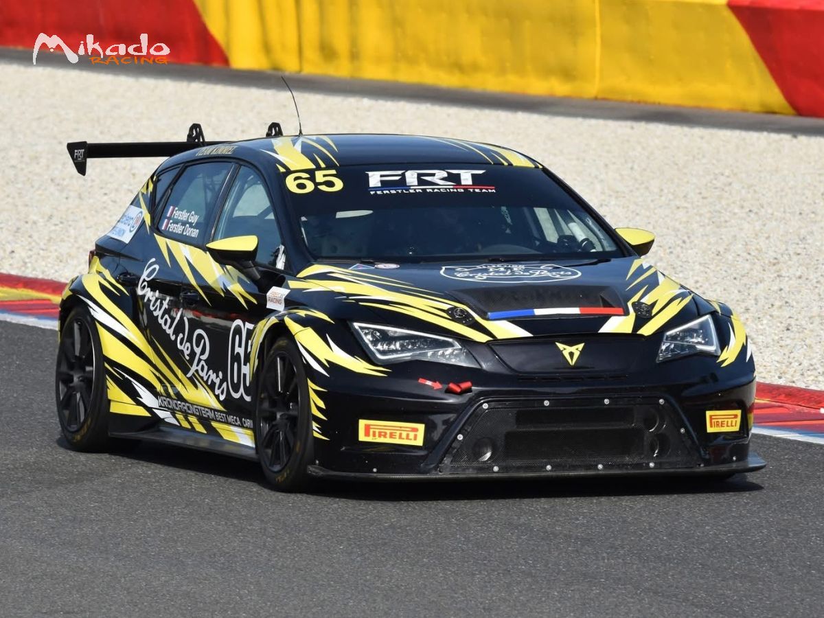 SEAT CUPRA TCR MK3 – photo 1 sur 3