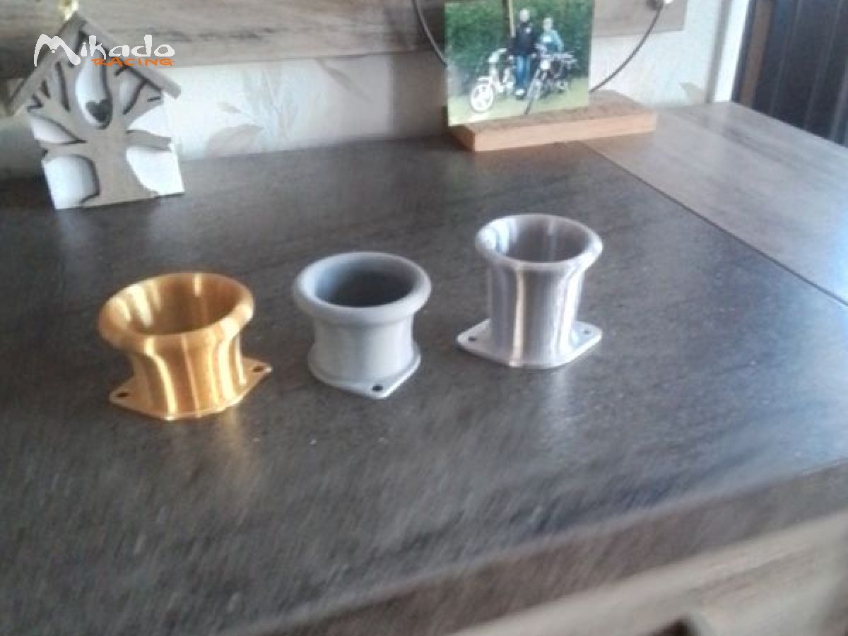cornet injection , carburateur – photo 1 sur 3