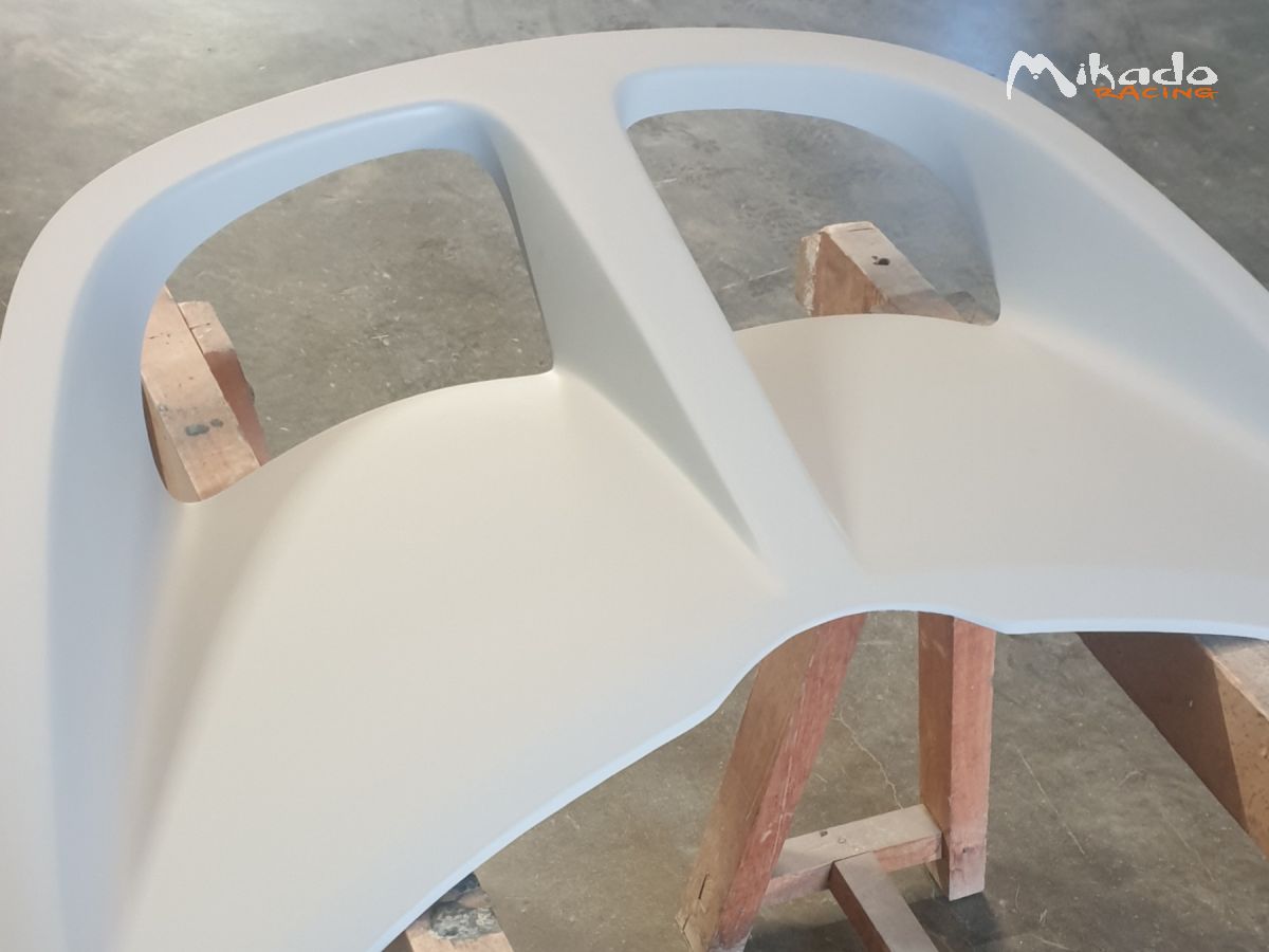 Capot carbone lotus – photo 1 sur 2