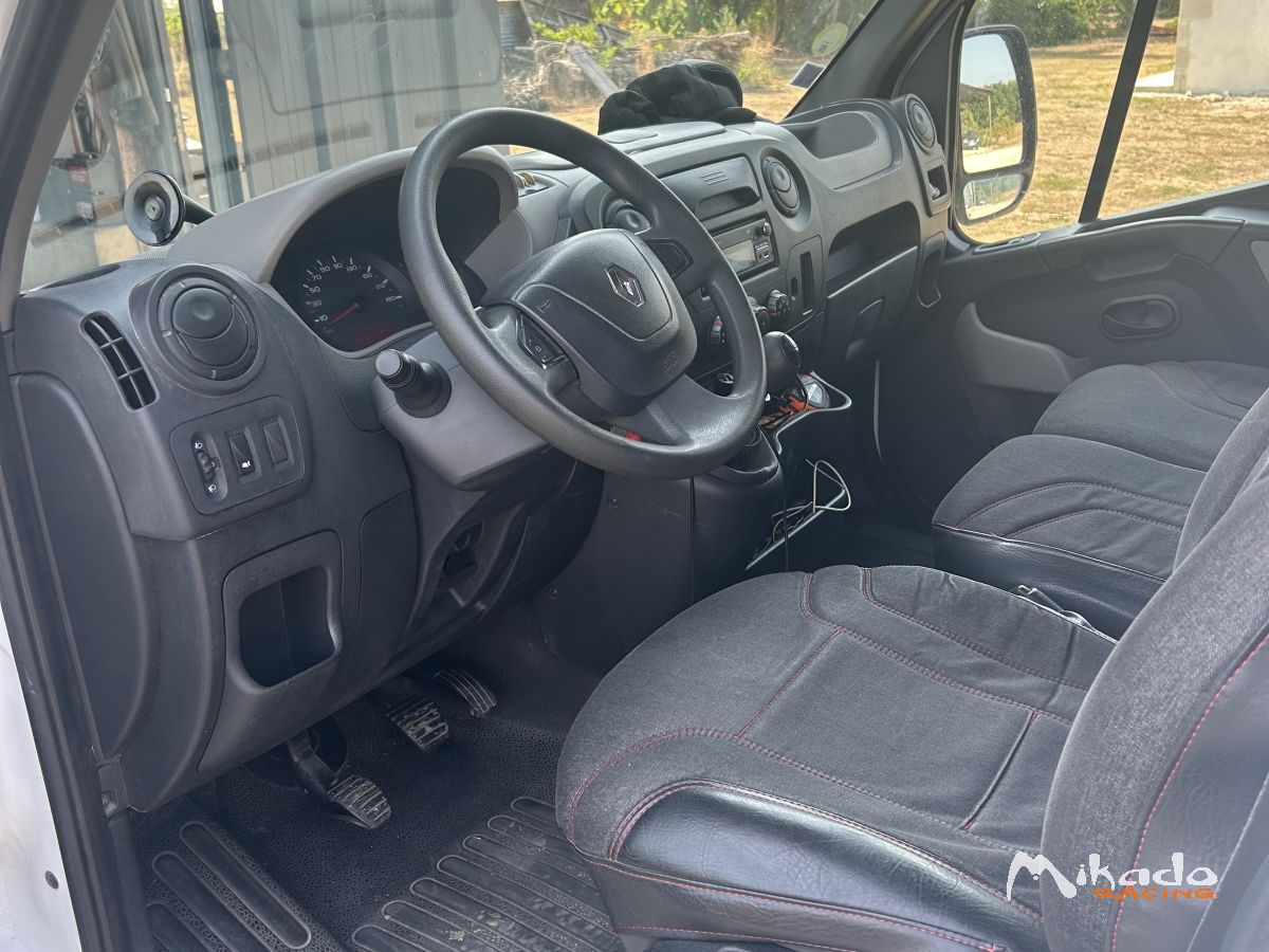 RENAULT MASTER DCI 165CV L3H2 – photo 2 sur 6