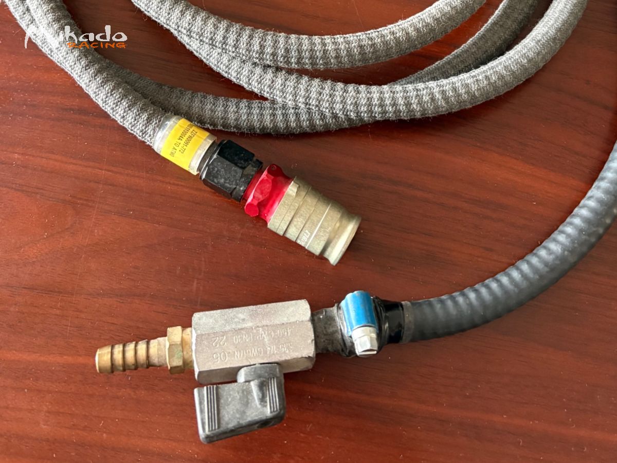 Raccords essence staubli – photo 1 sur 2