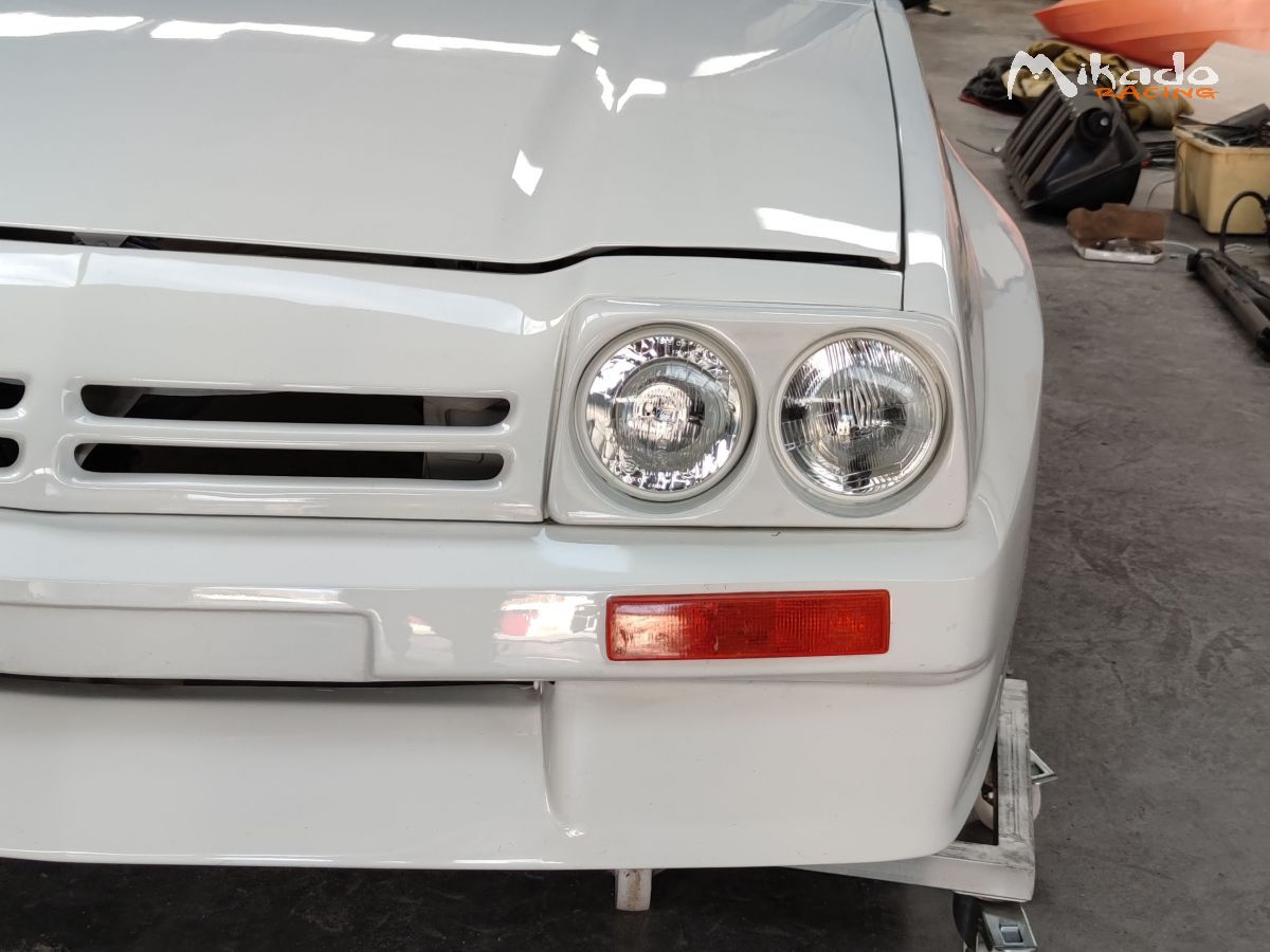 Lot Opel manta – photo 1 sur 10