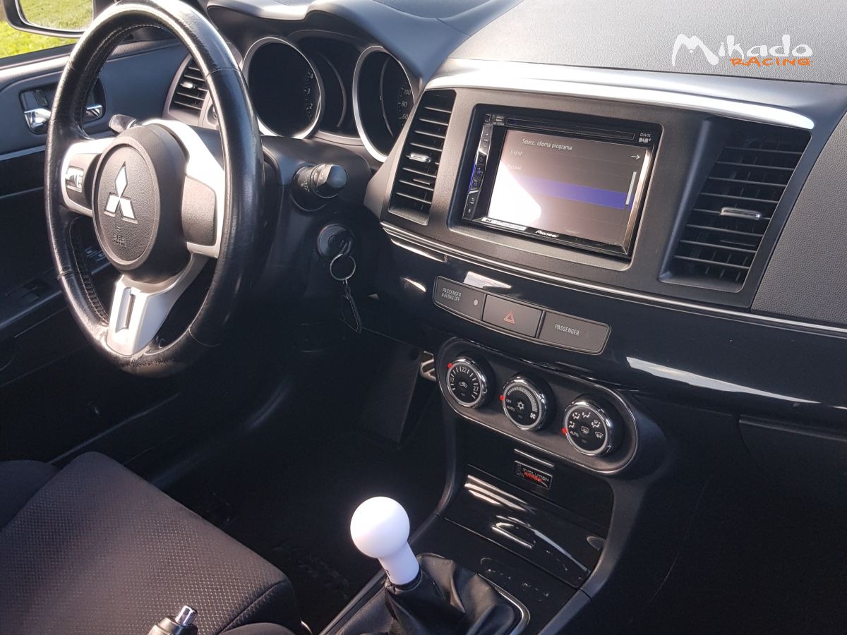 MITSUBISHI EVO X 2013 – photo 8 sur 8