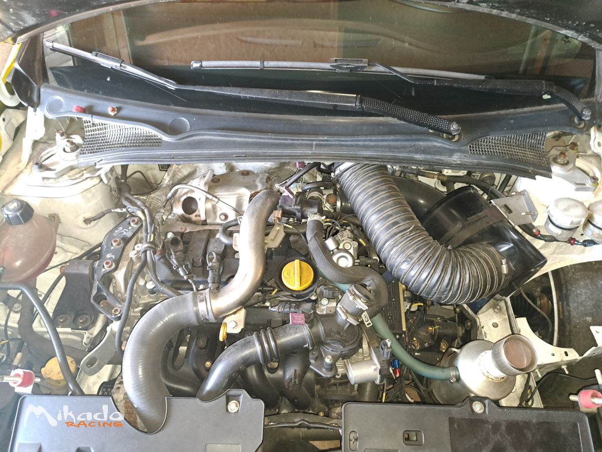 !!!! Vds Clio 4 Cup X98 !!!! – photo 3 sur 3
