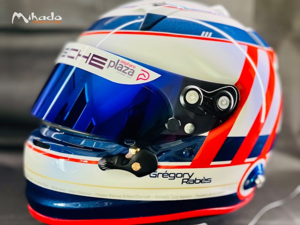 Peinture personnalisation casques de course automobile – photo 8 sur 10