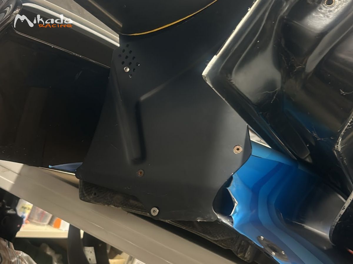 Ensemble capot + aileron complet Porsche pp7 gt3 cup oem – photo 1 sur 3