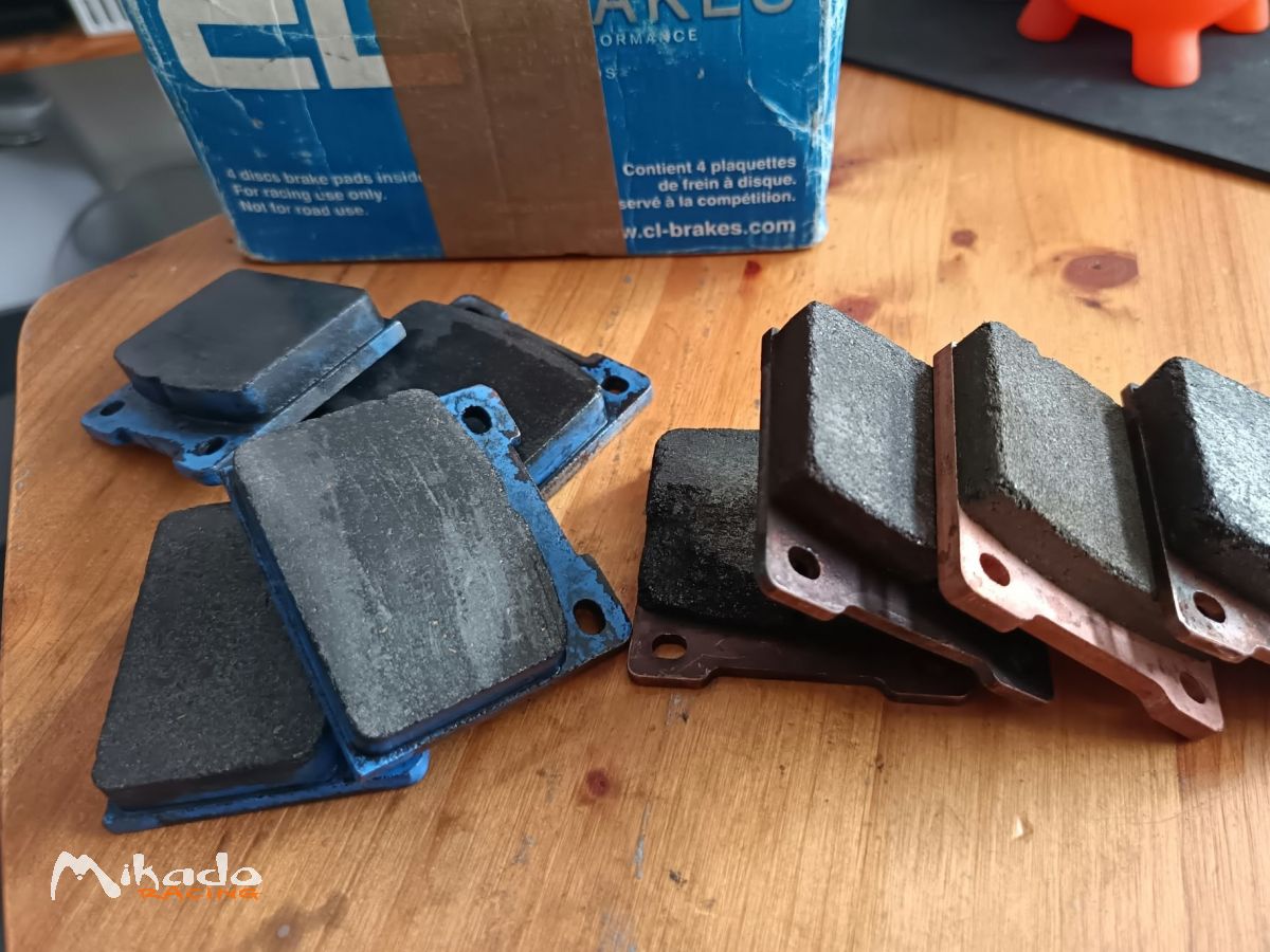 Lot de 8 Plaquettes PAGID BLEU comme neuve + même dimension en RC6 CL Brake occasion – photo 1 sur 2