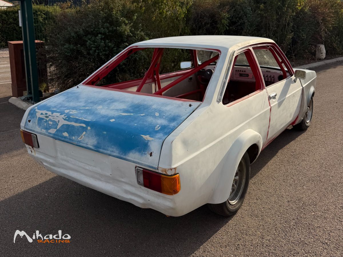 3 Ford Escort Mk2 à restaurer – photo 2 sur 8