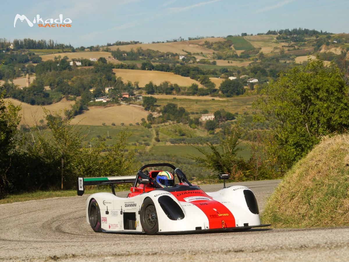 Radical PR6 – photo 1 sur 10
