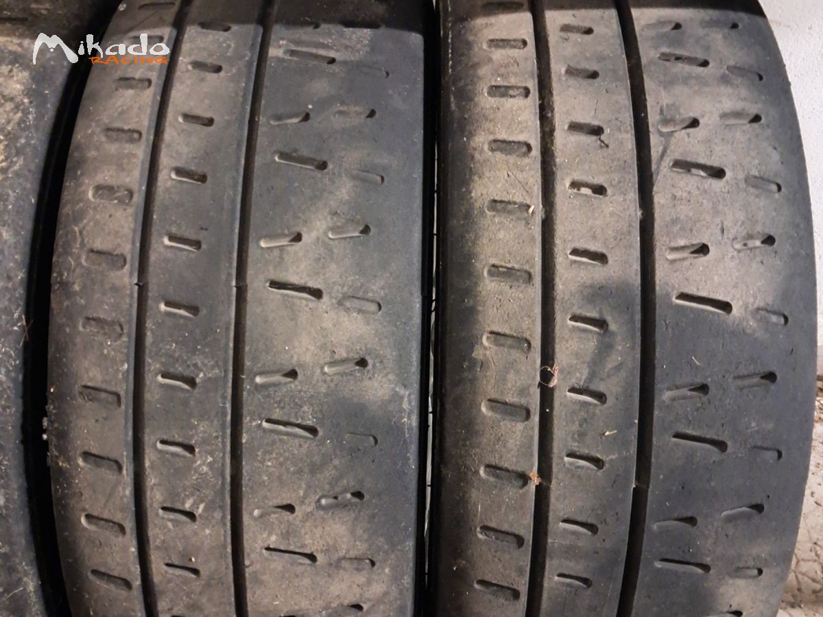 Pneus Pirelli RK7
