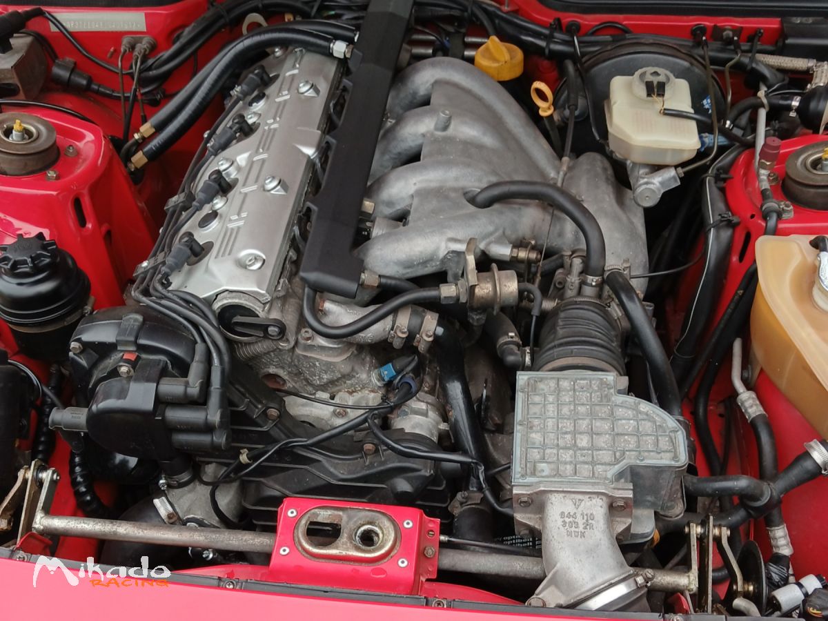 porsche 944s2