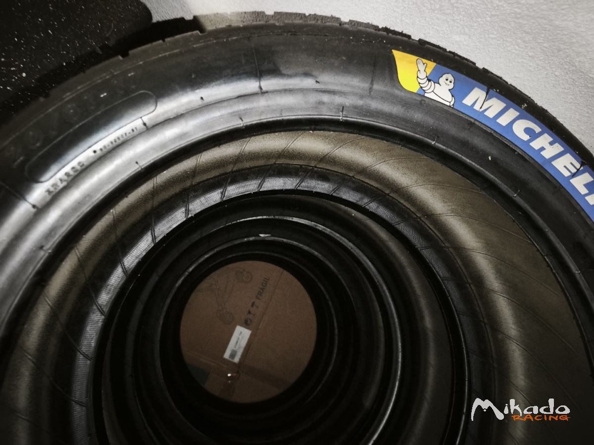 Neufs ! 4 pneus MICHELIN Maxi Pluie P2H 20/61-17 – photo 7 sur 7