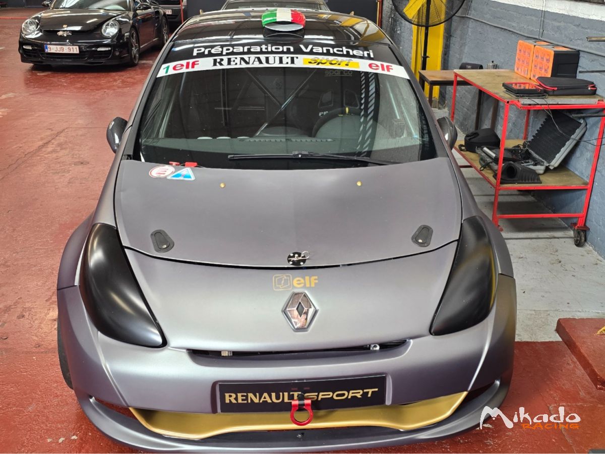 Clio 3 RS 2000 – photo 6 sur 7