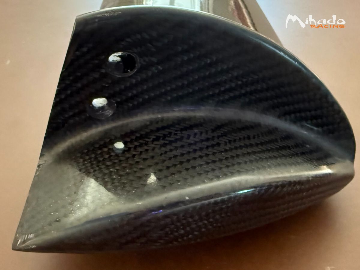Aileron Carbone Saxo F2000 – photo 3 sur 3