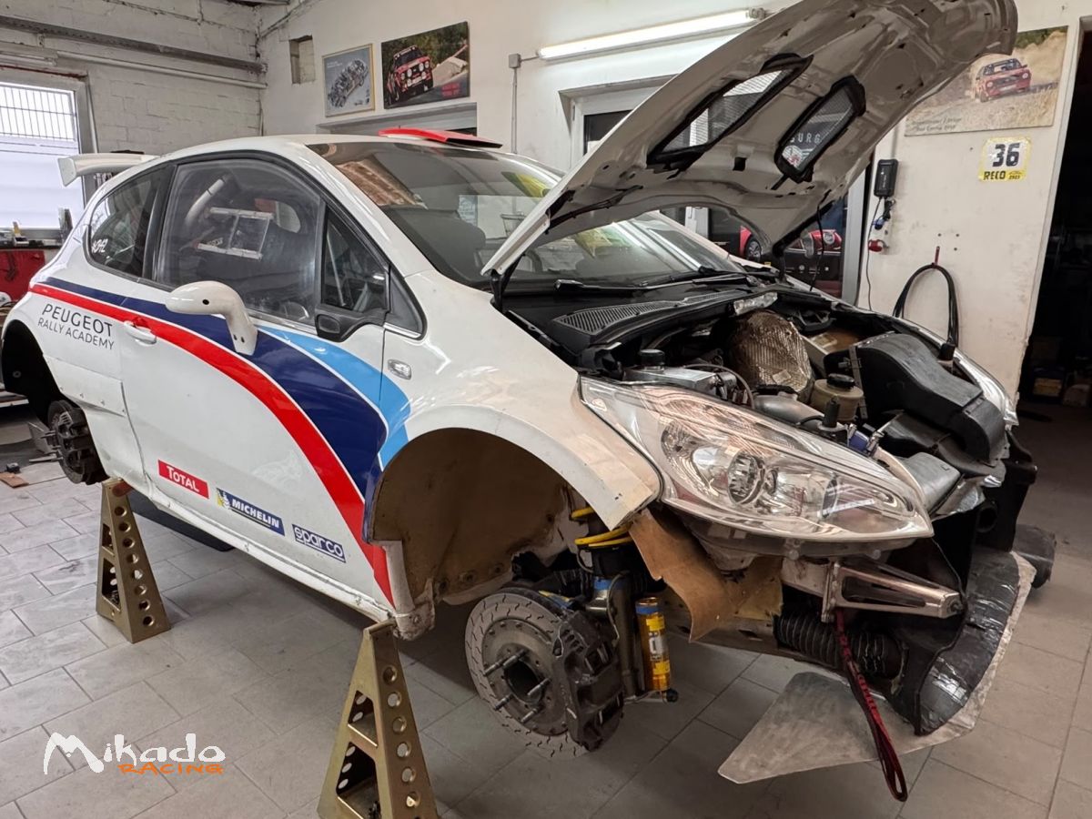 Peugeot 208 T16