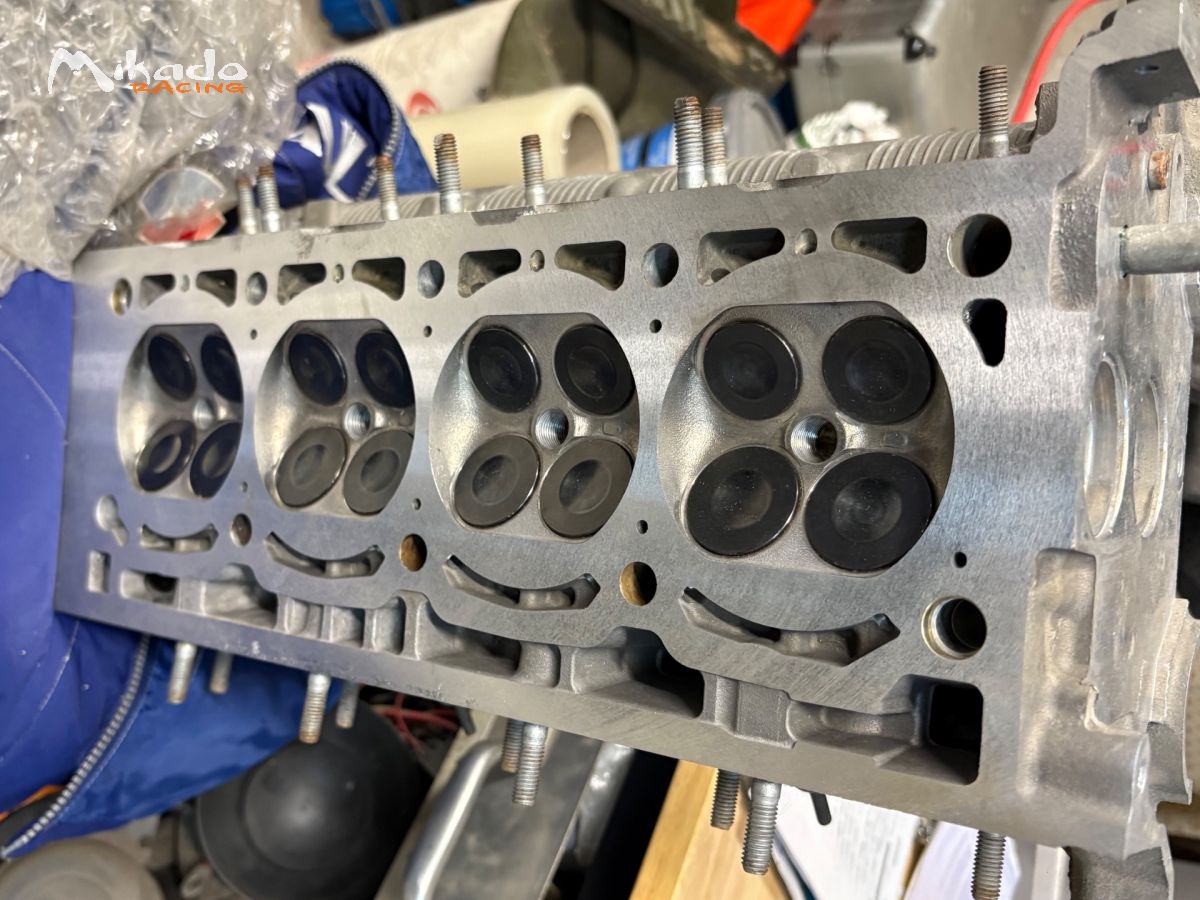 Vend bloc F7R et culasse megane – photo 3 sur 7