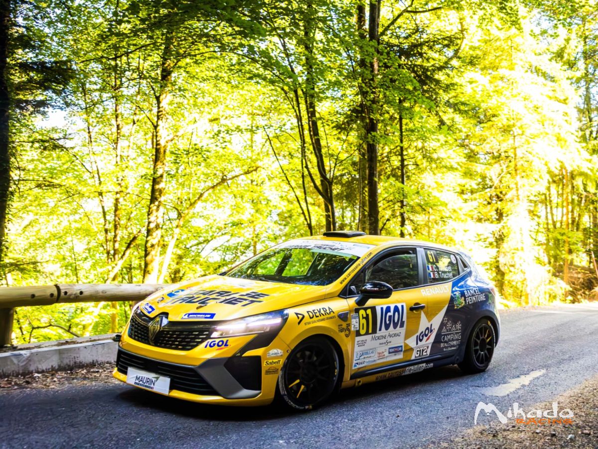 Vend Clio5 Rally5 – photo 1 sur 2