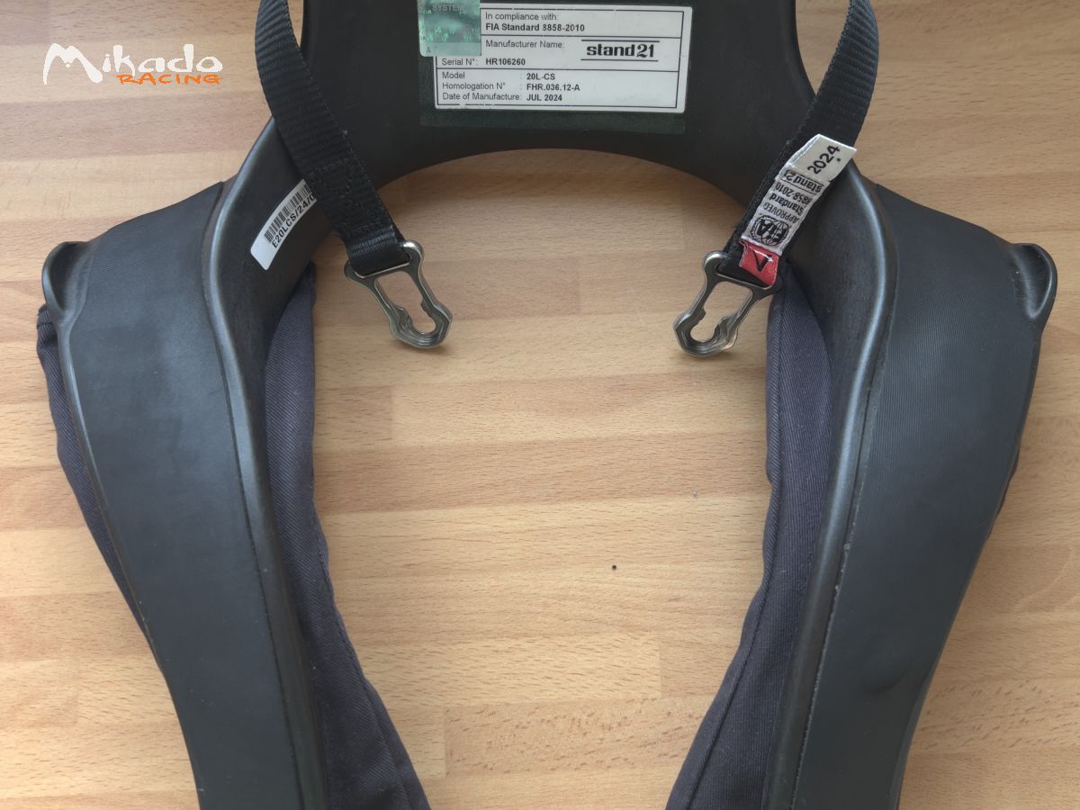 Hans Club Series 20° Taille L-XL Stand 21 950g FIA 8858-2010 – photo 1 sur 6