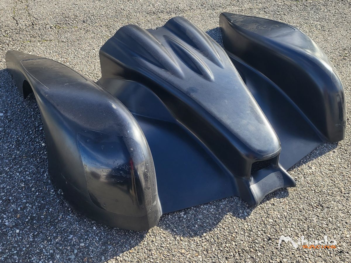Capot avant Norma M20FC – photo 1 sur 3