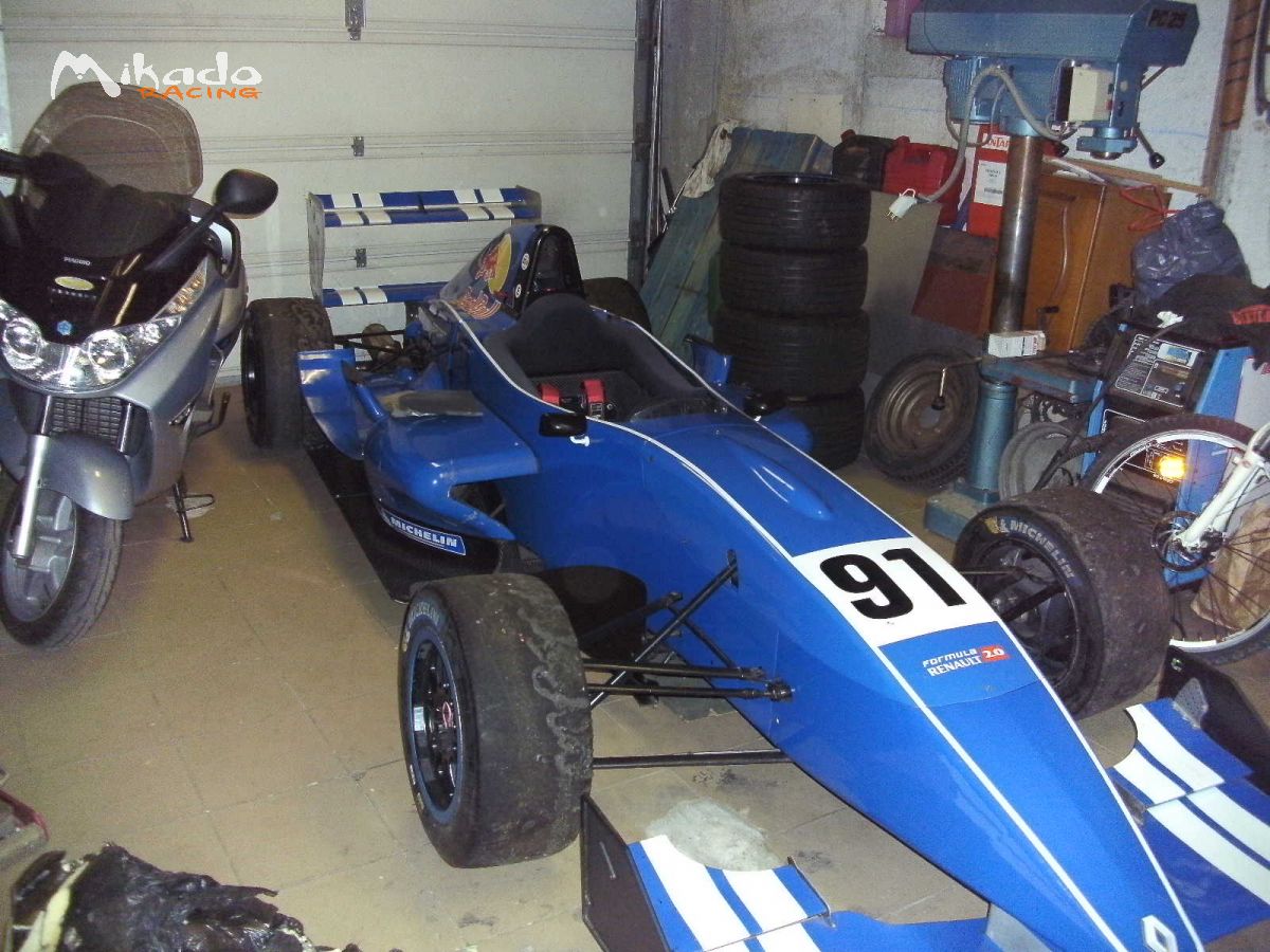formule RENAULT TATUUS AN 2006 EVO 2008 – photo 2 sur 3