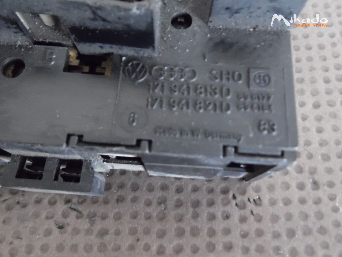 CENTRALE ELECTRIQUE 171941813D VW GOLF II – photo 3 sur 6