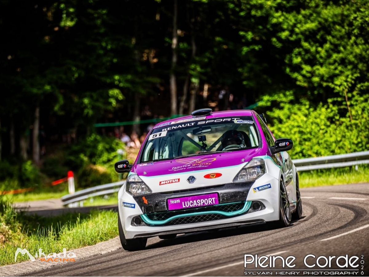 Renault Clio 3 Cup X85 – photo 1 sur 5