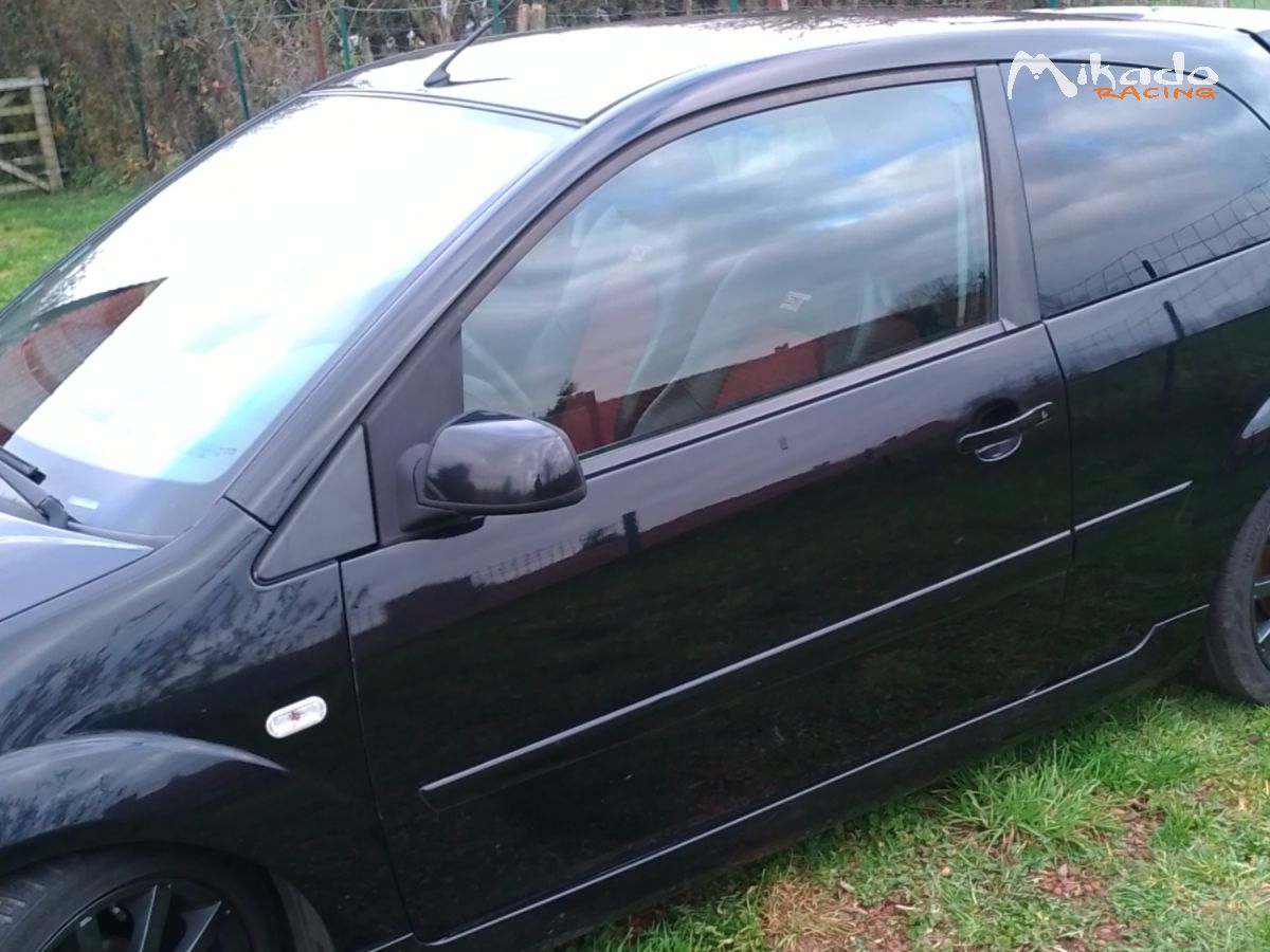 Ford fiesta ST 150 complète pour pièces