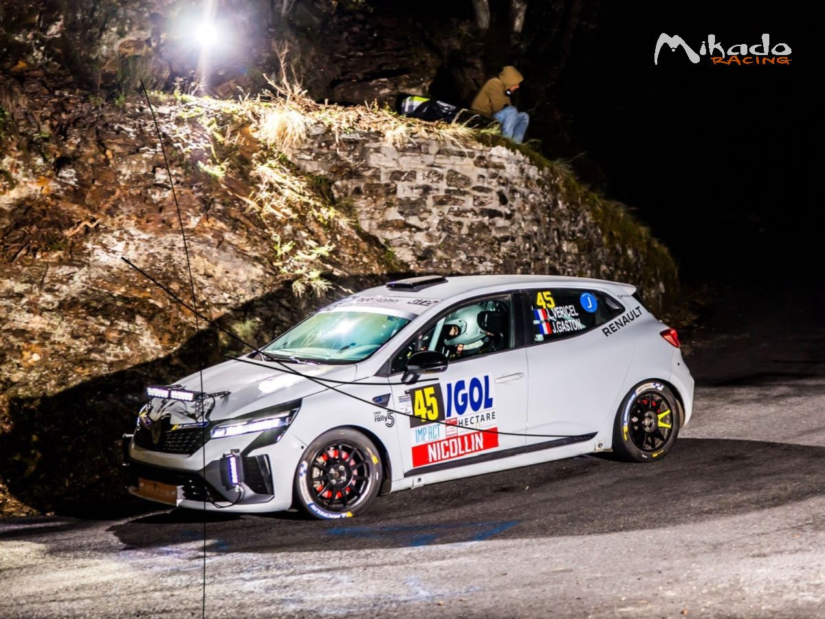 Clio Rally5 #1179 Prix négociable si achat rapide – photo 4 sur 4